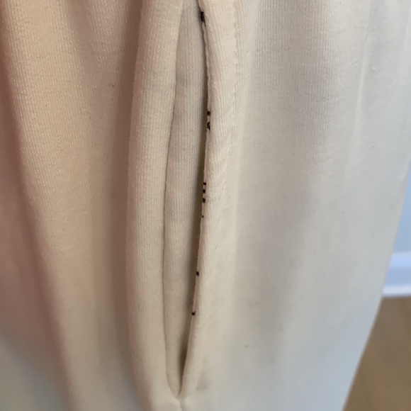 Laila Ali pull on high waisted sweatpants cream 30.5” long wide leg - Picture 6 of 11